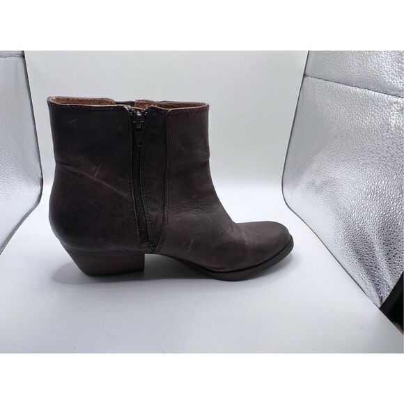Nine West Sloane‎ Brown Ankle Boots - size 9M - Picture 1 of 8